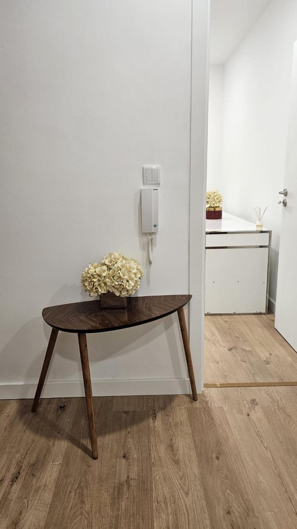 Apartamento T3 Em Lisboa/ 克卢什 外观 照片