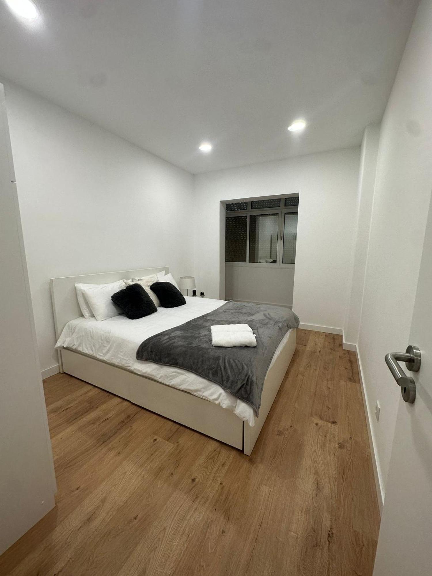 Apartamento T3 Em Lisboa/ 克卢什 外观 照片
